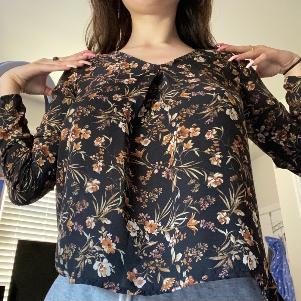 Cute floral top